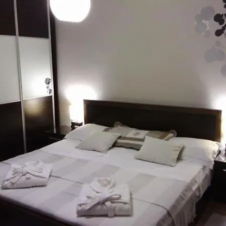 Apartament Plaza